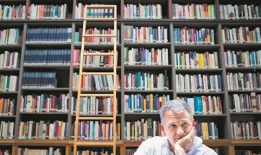 Τίμοθι Σνάιντερ: «Η δημοκρατία χρειάζεται ανθρώπους που συμπεριφέρονται διαφορετικά από την πλειοψηφία»