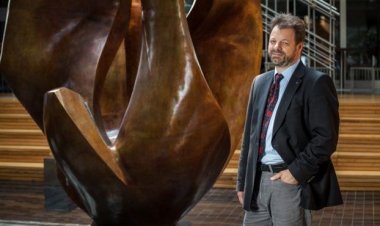 Αλεξάνταρ Γκατάλιτσα: Από τη λογοτεχνία αναμένουμε πάντα το αδύνατο