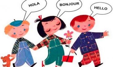 «Αλχημείες» Γαβρόγλου με τη δεύτερη ξένη γλώσσα σε Δημοτικά και Γυμνάσια