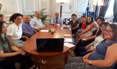 Συνεδρίαση του Διοικητικού Συμβουλίου του ΚΕ.Π.Ε.Π.Ψ.Υ. "Θησέας" Κυκλάδων, υπό την προεδρεία Γ. Λεονταρίτη