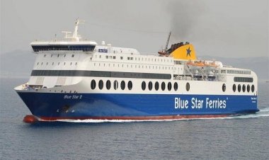 Δυσλειτουργία καταπέλτη του Ε/Γ–Ο/Γ πλοίου "BLUE STAR 2" στη Μύκονο