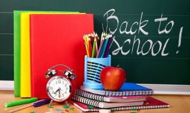 Ανοιξαν σήμερα τα σχολεία - Ποιες οι αργίες του νέου διδακτικού έτους