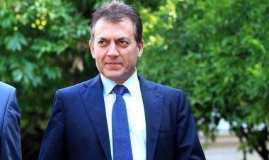 Ο Γιάννης Βρούτσης στον εορτασμό του Αγίου Φιλίππου, στην Άνδρο