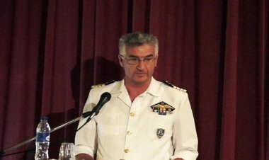 Συγχαρητήρια του Δήμου Σύρου - Ερμούπολης στον Πλοίαρχο Λ.Σ Νικόλαο Πολέμη για την προαγωγή του σε Λιμενάρχη Πειραιά.