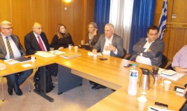 Πιλοτικό Πρόγραμμα συνεργατικών επιχειρήσεων στα μικρά Κυκλαδονήσια.