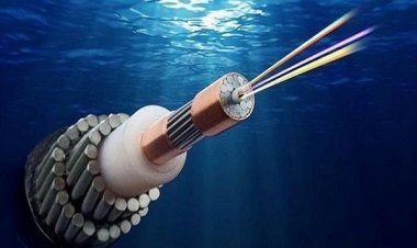 Στον υποσταθμό του ΑΔΜΗΕ στη Σύρο, εγκαινιάζεται η ηλεκτρική διασύνδεση των Κυκλάδων με το Λαύριο