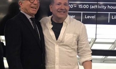 Ο Γιώργος Λεονταρίτης παρακολούθησε την ομιλία του διάσημου Αμερικανού Steven Bernstein