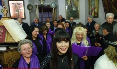 Εγκώμια Επιτάφιου Θρήνου Μ. Παρασκευής  με την Χορωδία της Αγίας Κυριακής