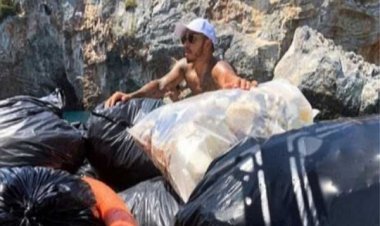 Ο «Άσσος» της φόρμουλα 1 Λιούις Χάμιλτον, καθάρισε μία παραλία στο τραγονήσι της Μυκόνου από τα απορρίμματα [Video]