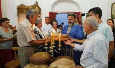 Πανηγυρικός Εσπερινός της εορτής της Κοιμήσεως της Θεοτόκου στην Παναγία Ελεούσα (Εικόνες & Videos)