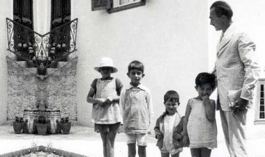 Νίκος Καζαντζάκης: "Πρώτη μέρα στο σχολείο"