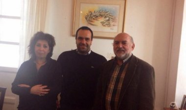 Ο Δήμαρχος Κ. Κουκάς υποδέχθηκε τον Βουλευτή Κυκλάδων Ν. Συρμαλένιο