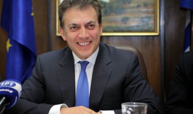 Γιάννης Βρούτσης: "2,5 Χρόνια Δημιουργίας & Μεταρρυθμιστικού Έργου στο Υπουργείο Εργασίας"