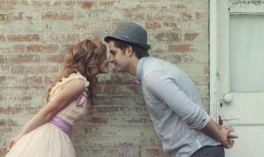 7 Σημάδια που Δείχνουν ότι η Σχέση σας δεν Είναι Ουσιαστική