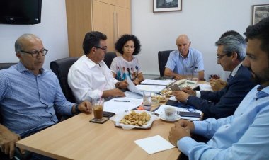 Στην Τήνο ο Αντιπεριφερειάρχης Κυκλάδων Γιώργος Λεονταρίτης