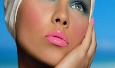 Το μυστικό που θα κάνει το πρόσωπό σας να λάμπει το καλοκαίρι!!