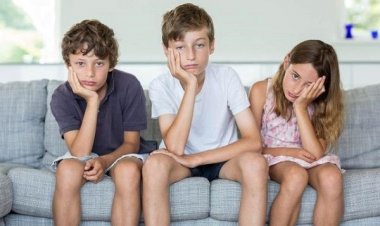 Οι ψυχολόγοι προειδοποιούν: «Το καλοκαίρι, αφήστε τα παιδιά να βαριούνται!!»