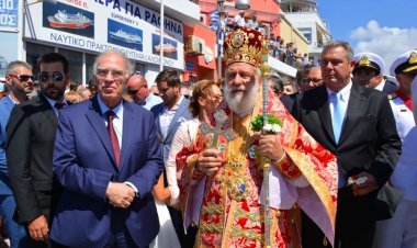 Η Εορτή της Κοιμήσεως της Θεοτόκου στο Ι. Ίδρυμα της Ευαγγελιστρίας Τήνου