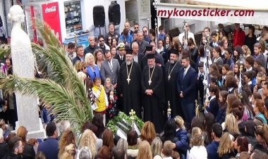 Προσκύνημα και στέψη στην προτομή της Ηρωίδας Μαντούς Μαυρογένους (videos)