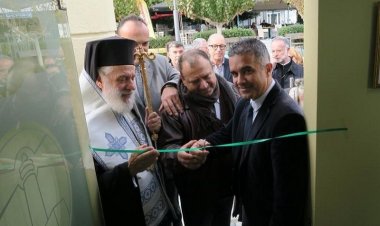 Εγκαίνια Αίθουσας Αναμονής Ευπαθών Ομάδων στο Λιμάνι της Σύρου