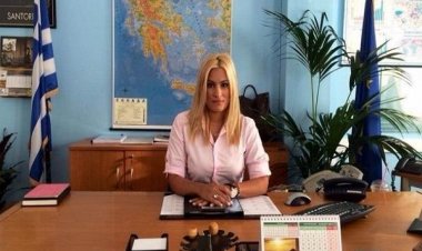 Συγχαρητήρια Θεώνης Λειβαδάρου προς το Α.Τ. Θήρας για την εξάρθρωση της σπείρας εξαπάπησης πολιτών