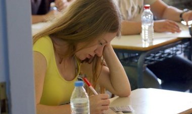 Το Υπουργείο εξετάζει το θέμα των Επαναληπτικών Εξετάσεων των Πανελλαδικών