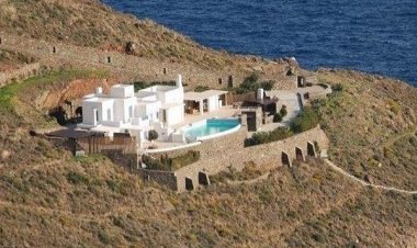 Εξώδικη διαμαρτυρία της ΚΕΔΕ, προς τον υπουργό Περιβάλλοντος και Ενέργειας  για τα τετραγωνικά των τακτοποιημένων αυθαιρέτων