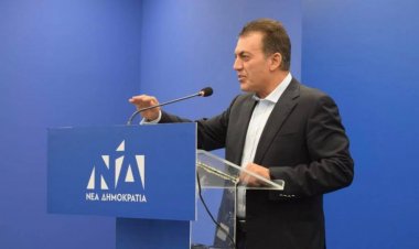 Ο Βουλευτής Κυκλάδων Γιάννης Βρούτσης στη Σύρο για τον εορτασμό του Αγίου Νικολάου