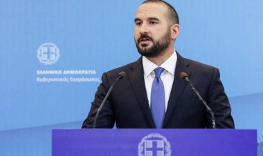 «Μίνι» ανασχηματισμός με άρωμα ΠΑΣΟΚ – Τα νέα ονόματα στην κυβέρνηση