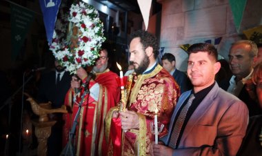 Ανάσταση στην Μύκονο - Πάσχα Κυρίου Πάσχα!!! (εικόνες + videos)