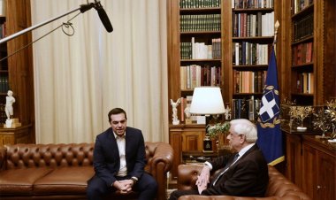 Παρατήθηκε η κυβέρνηση-Πρόωρες εκλογές την 7η Ιουλίου για να μη διαταραχθεί η οικονομία