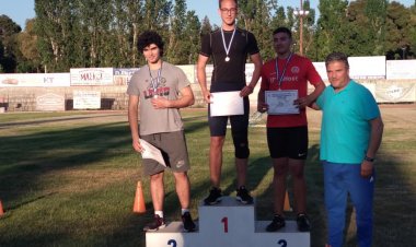 O Βλαντιμίρ Ναουμένκο του Α.Ο. Μυκόνου θα εκπροσωπήσει την εθνική ομάδα στην συνάντηση Π-Κ Ελλάδα/Κύπρος