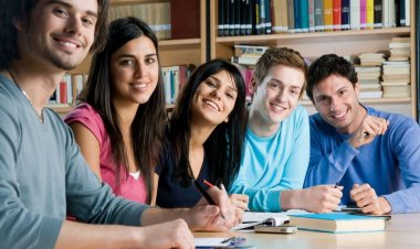 Πανελλήνιες: Είσοδος στα πανεπιστήμια με πιστοποιημένο εθνικό απολυτήριο Λυκείου και ειδικό συντελεστή ανά τάξη!!