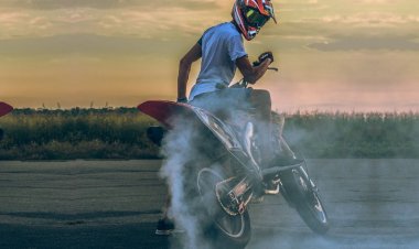 Η κάρτα θορύβου επανέρχεται για ελέγχους στα δίκυκλα –  Έλεγχοι με «ντεσιμπελόμετρα» και πρόστιμα