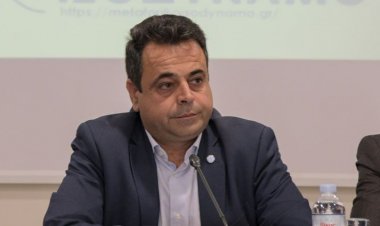 Δριμεία αντίδραση Ν. Σαντορινιού στις δηλώσεις Γεωργιάδη περί "ομαδικής προσπάθειας αλλοίωσης της χώρας"