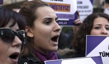 Ενα οπισθοδρομικό νομοσχέδιο "Παντρέψου τον βιαστή σου" αναμένεται να εισαχθεί στο Τουρκικό κοινοβούλιο