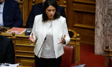 Παροπλίζοντας το άρθρο 16 του Συντάγματος