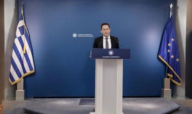 Με ΠΝΠ θεσπίζεται άδεια ειδικού σκοπού για εργαζόμενους γονείς με πλήρεις αποδοχές - Σε ποιους και πώς θα χορηγείται