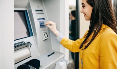 Coronavirus: Ποιες Συναλλαγές δεν θα διενεργούνται στα guichets των Τραπεζών!! Τι ισχύει για Αναλήψεις - Καταθέσεις