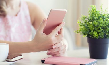 Coronavirus: Τι ισχύει σε περίπτωση φραγής 5ψηφιων για τα μηνύματα στο 13033