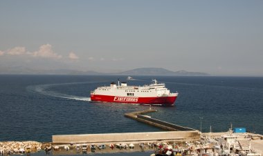 Coronavirus Pandemic: Πρόσκληση YEN για επιδοτούμενα δρομολόγια από Ραφήνα και Πειραιά για Μύκονο [Έγγραφο]