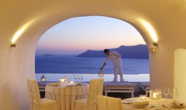 Coronavirus Travel - UNWTO: Σώστε τα εκατομμύρια εργαζομένων στον Τουρισμό