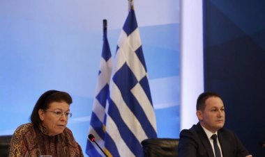 Coronavirus Pandemic-Πολιτισμός: Στα 100 εκ. ευρώ τα μέτρα στήριξης- Πώς θα ανοίξουν μουσεία, θερινά σινεμά και ζωντανά θεάματα