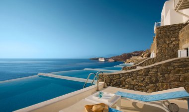 Coronavirus Travel: Η ρύθμιση για τα Υγειονομικά Πρωτόκολλα Τουριστικών Επιχειρήσεων, την Αστική Ευθύνη, τα Πρόστιμα και τις Ποινές [ΦΕΚ]