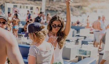 Coronavirus – Reopen Business: Τι θα γίνει με Νυχτερινά Κέντρα, Beach Bars, Γυμναστήρια