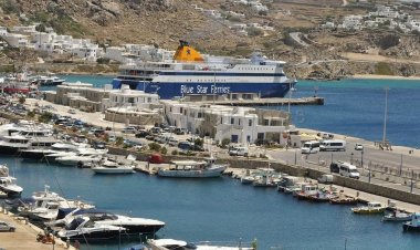 Mykonos: Επιστρέφει από 3/6 το Blue Star Paros από Πειραιά και το Superferry από Ραφήνα για Μύκονο [Νέες Τιμές]