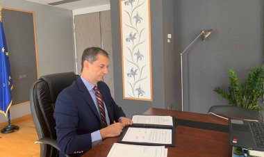 Tourism Policy: Υπογραφή κοινού προγράμματος δράσης Ελλάδας-ΗΑΕ στον τομέα του τουρισμού από τον Χ. Θεοχάρη