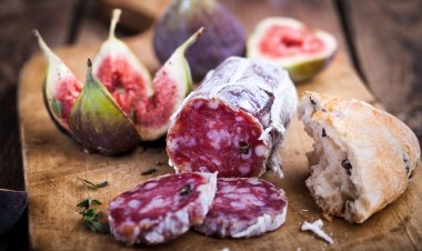 ΠΡΟΣΟΧΗ!! Ο ΕΦΕΤ αποσύρει επικίνδυνα αλλαντικά!! Μην τα καταναλώσετε εάν τα έχετε αγοράσει!! [pics]