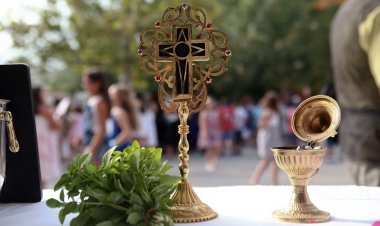 Back to school: Άνοιγμα σχολείων 2024!! Πότε ανοίγουν τα σχολεία - Τι ώρα ξεκινάει ο αγιασμός!!