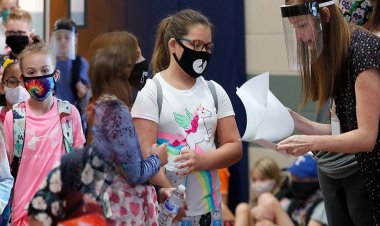 Face masks in schools: Εισαγγελική έρευνα για τα εξώδικα σε δασκάλους ενάντια στη μάσκα στα σχολεία!!